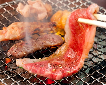 日本料理店「三和」で　10％の特別割引を実施中