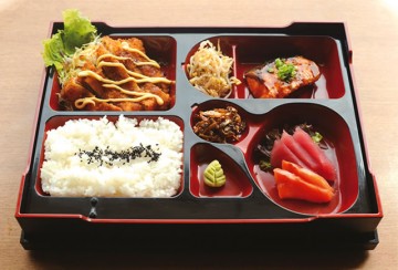 日本料理店「バンブーシック」／昼食時の弁当プロモーション