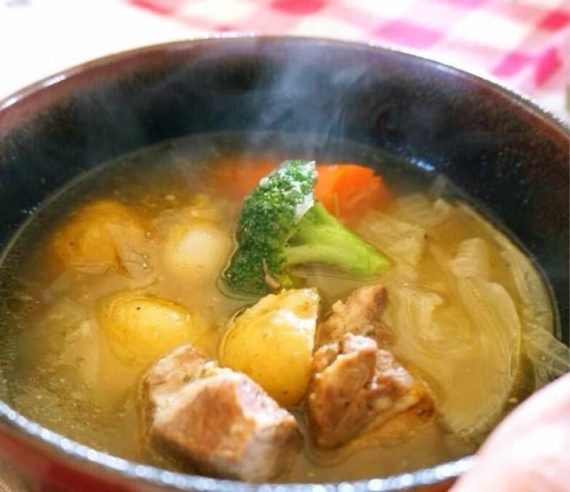 マダムキョーコの健康食材で美しく／(19)季節の野菜で体を温めて たっぷり根菜と豚肉のポトフ