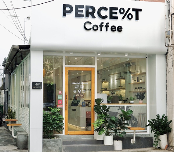 【2021年9月NOW OPEN｜ホーチミン市】／観光地の近くにある、リラックススポット／「パーセントコーヒー/ PERCE%T Coffee」
