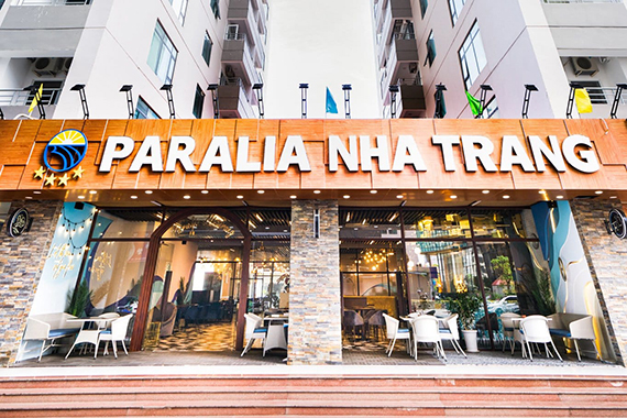【ニャチャン】ニャチャンの4つ星ホテルで／9月末まで室料が65％割引！／「パラリアホテルニャチャン / Paralia Hotel Nha Trang」