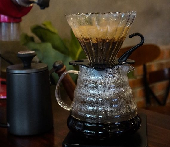 【ハノイ】「ブロブスタコーヒー」の アフリカ産ドリップコーヒー