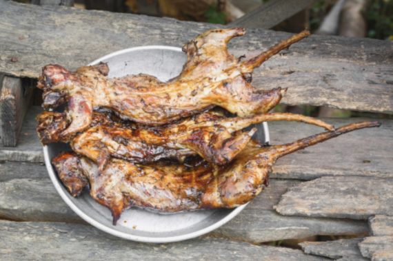 ベトナムふしぎ発見！／田があるところに、ネズミあり。 メコン特産「ハタネズミの肉」