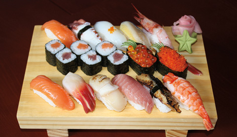 11月中「楽寿司」では、夕食時／のみ会計から１０％OFF！