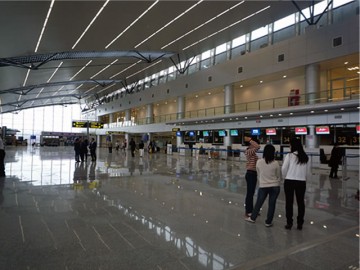 ダナン国際空港に／新旅客ターミナルがオープン