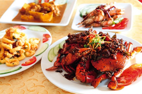 マレーシアを代表する大衆料理じっくり煮込んだ「肉骨茶」 ハインフック［マレーシア料理］