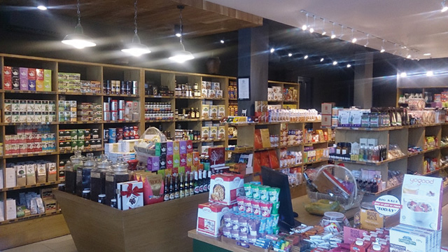 新鮮食材スーパー「ナムアン／マーケット」が新たにオープン