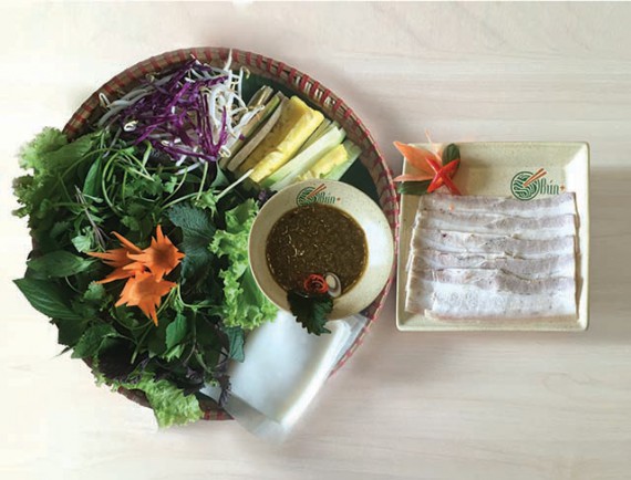 【ハノイ】ベトナム伝統料理「ブンプラス」／に名物中部料理が仲間入り
