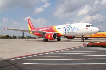 「ベトジェットエア」の新エアバス／ベトナム観光促進プログラムのロゴ入り