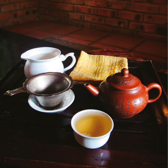 まったりと静かにベトナム茶道に触れてみよう チャータット［カフェ］