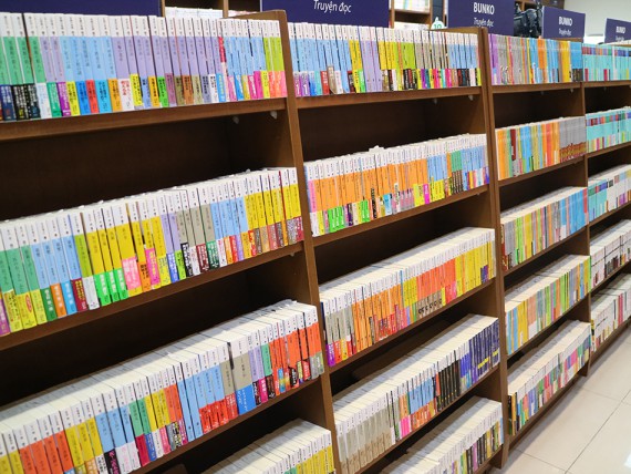 【ホーチミン市】「紀伊國屋書店」が／和書3万冊の売り場を展開