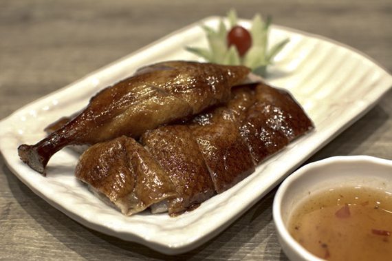 【ハノイ】香港料理「ル・ガーデン」なら ／ チェーが1人1杯無料