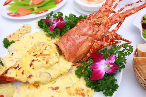【ハノイ】海鮮料理「ロブスターレスト ／ ラン」に高級セットが登場