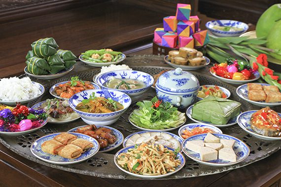 【ハノイ】ベトナム料理「ラクカー」で／ テトの伝統料理を堪能しよう
