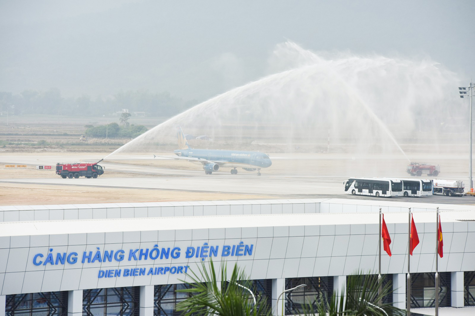 「ベトナム航空」ハノイ発― ディエンビエンフー線を再就航