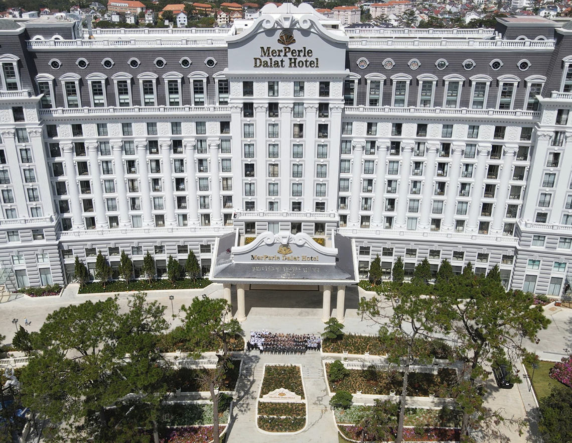 ダラットに新登場した豪華なホテルデラックスファミリールームが1泊240万VND～「メーパールダラットホテル／MerPerle Dalat Hotel」