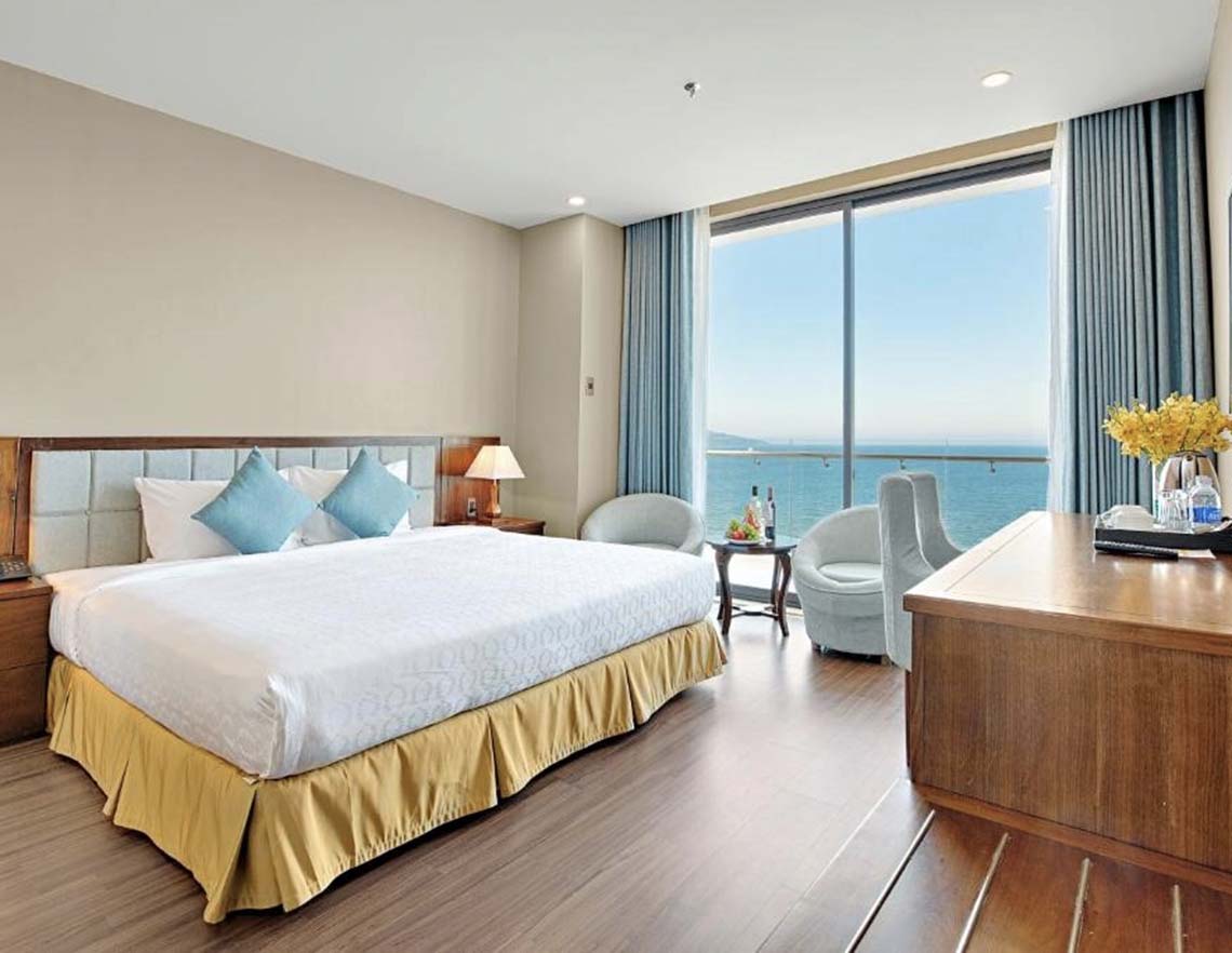 ビーチから徒歩数分の４つ星ホテル 1泊2日の宿泊プランが179万9000VND++「ヤラオーシャンスイーツダナン／Yarra Ocean Suites Danang」
