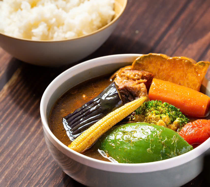 人気の“岡ちゃんカレー”が専門店として登場「スープカレーよかろ／Soup Curry Yokaro」