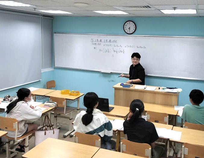「早稲田アカデミー／Waseda Academy」