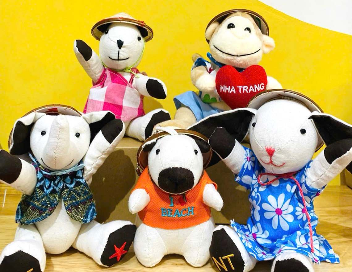 ニャチャン土産にユニークな人形はいかが？ 「キッサスーベニアーズニャチャン／Kissa Souvenirs Nha Trang」