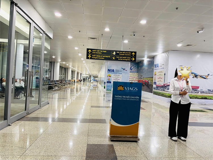ベトナム出入国をスムーズに スケッチの空港サポート