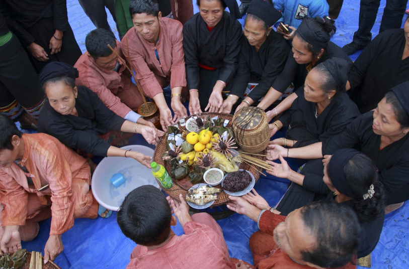 オドゥ族 – Người Ơ Đu