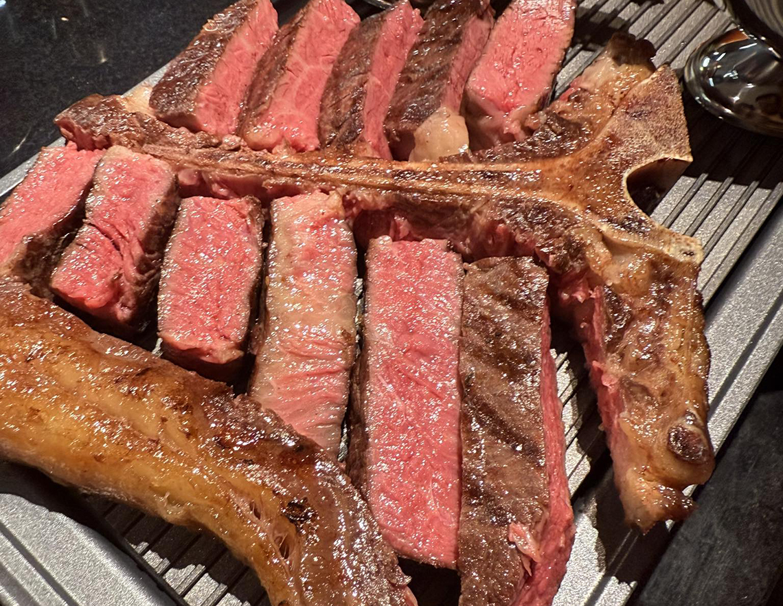 スペイン牛のステーキを味わう！「エル・トロ／El Toro」