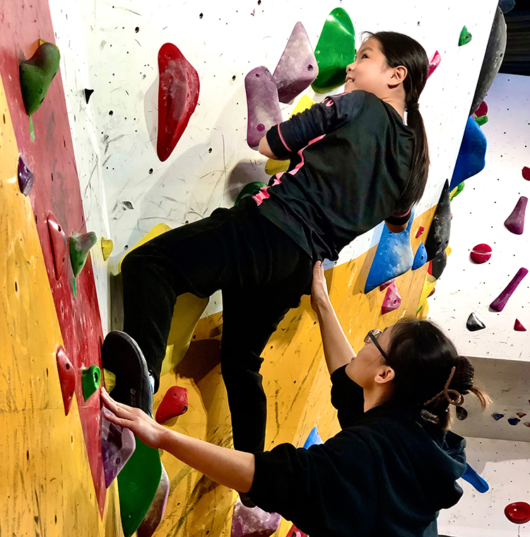 「ハノイクライミングハブ／Hanoi Climbing Hub」