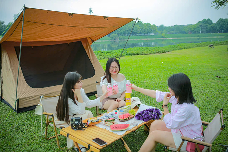 「グリーンキャンピング」に ドリンクカウンターが登場