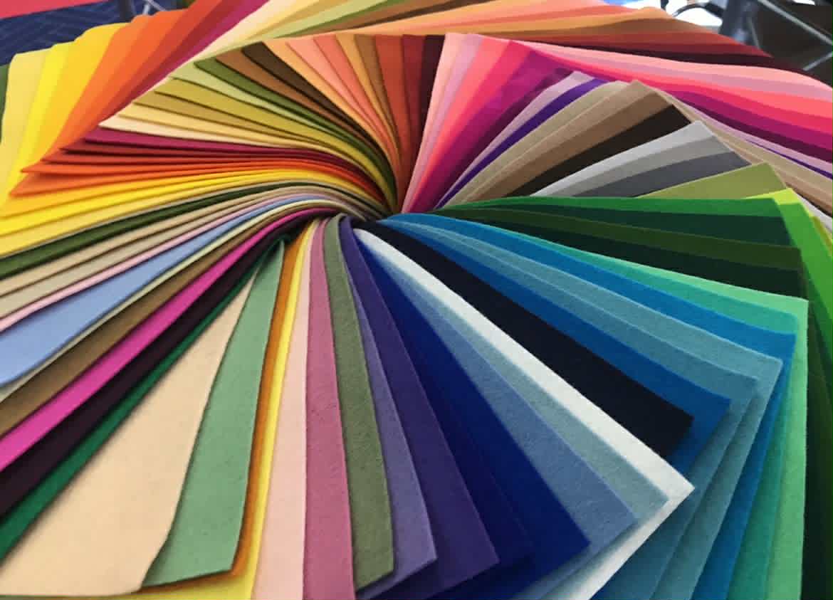 高温多湿なベトナムの気候に 調和する色使いとは？