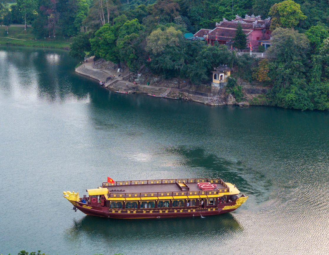 竹紙アートのクルーズ、本誌読者限定10％割引「フエリテージクルージズ／Hueritage Cruises」