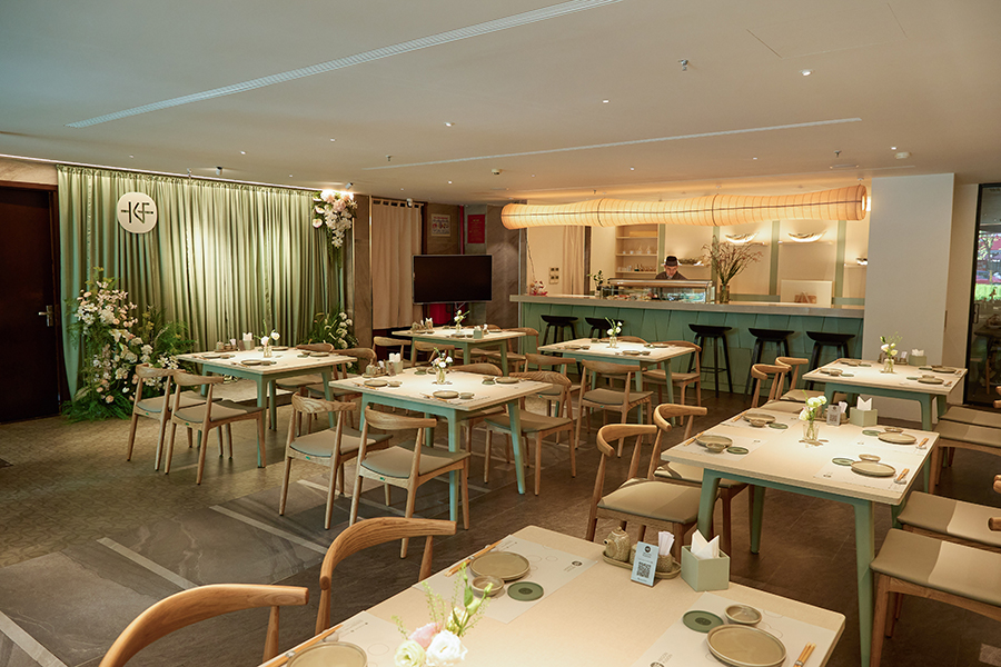 2月末まで、刺身食べ放題ランチ「ケゴンフュージョン／Kegon Fusion」