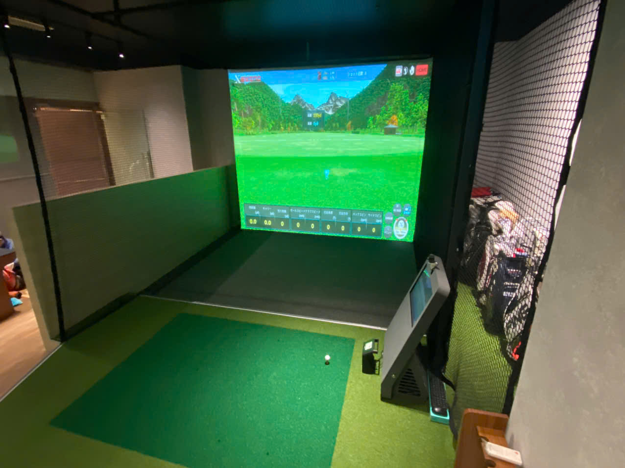 「フィールドゴルフハノイ」 キムマーエリアに2号店が登場