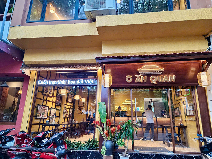 家庭料理の「オーアンクアン」 4人以上の来店予約で特典