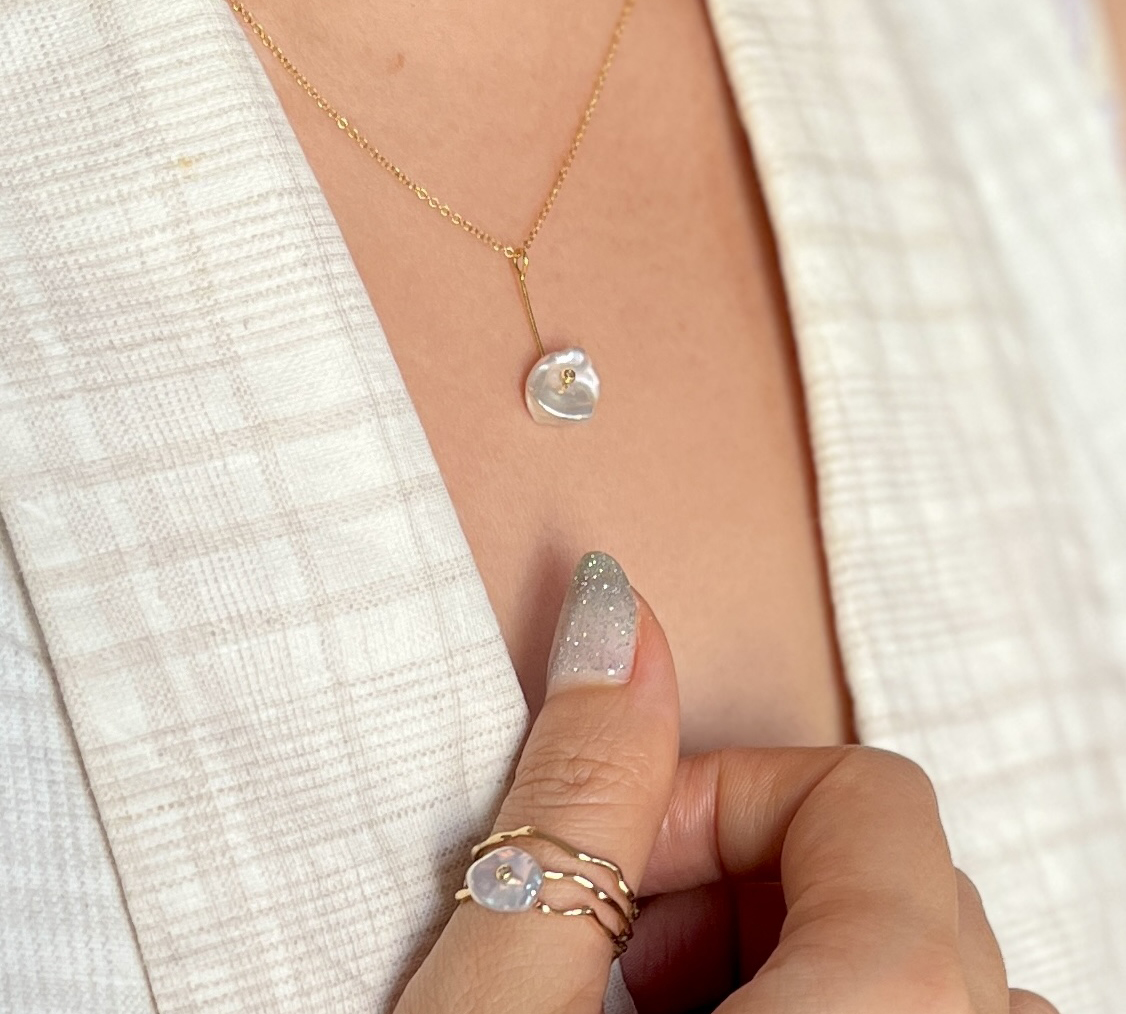 宝石に囲まれて育った姉妹の優雅なクラフトジュエリー「ズオンジュエリー Duong Jewelry」