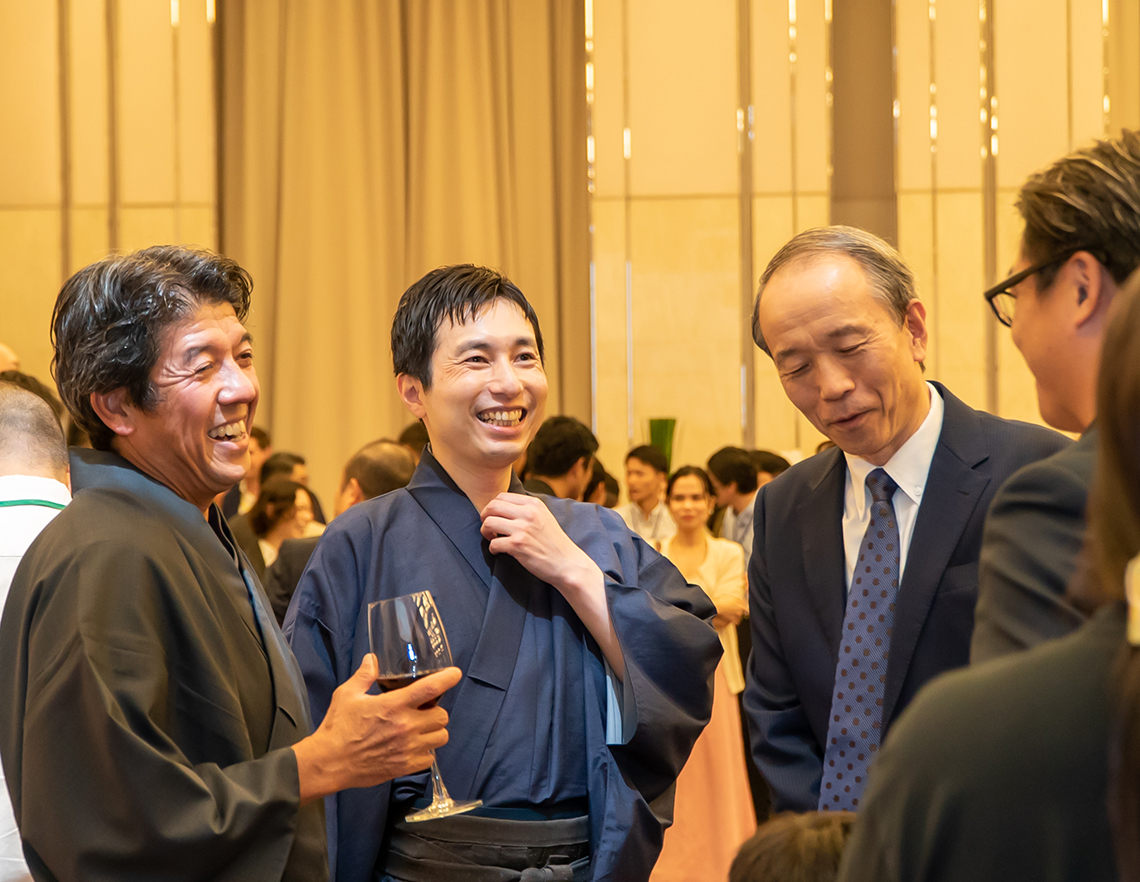 【JCCH】日系企業の商品が並ぶ 「2026年JCCH新年会」を開催