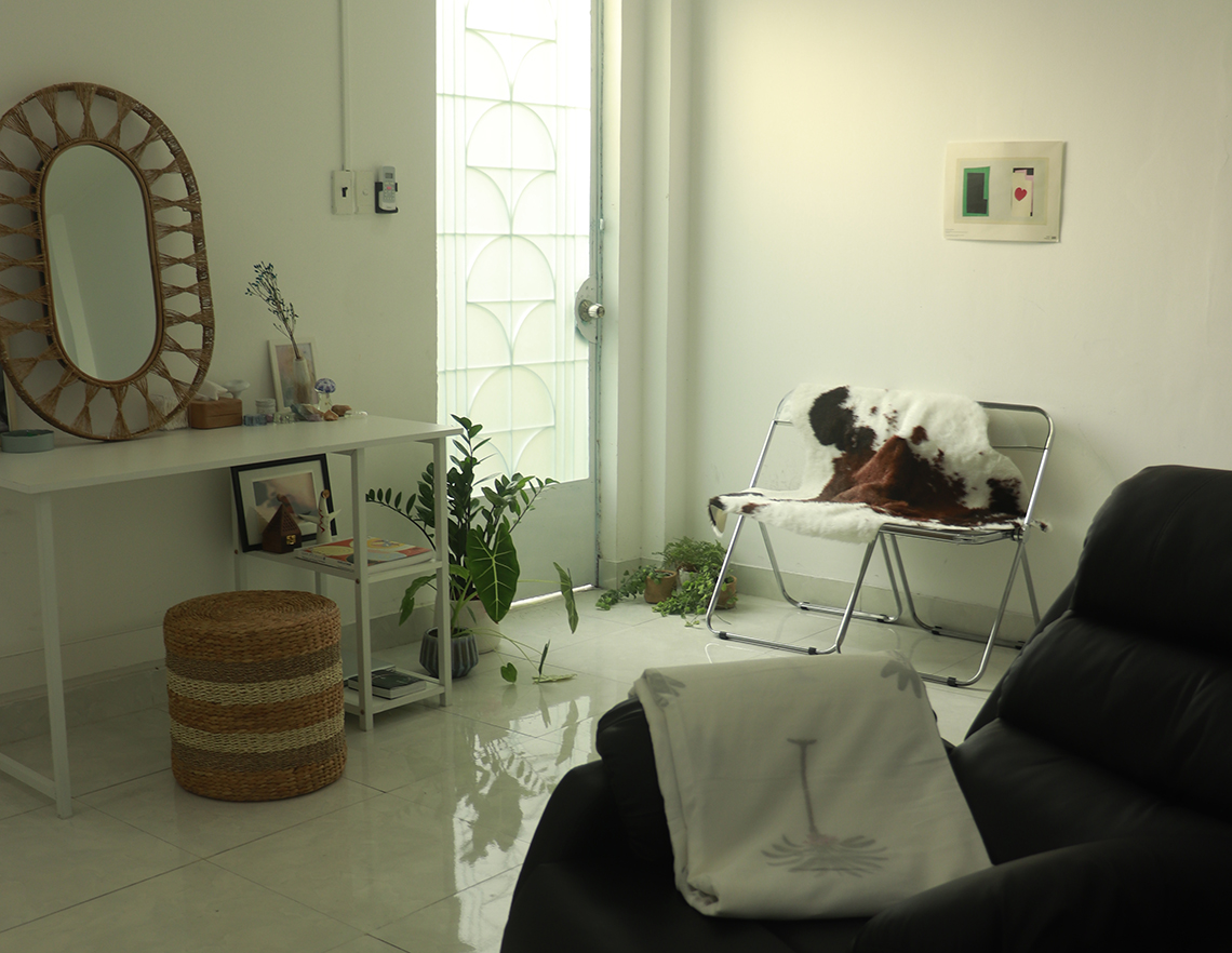 日本人アイリスト常駐の個室サロン「バード／Bird.」