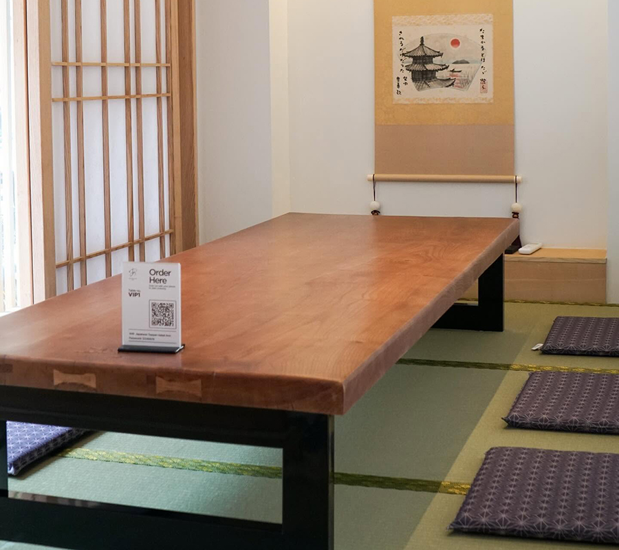 鉄板焼き&サラダ「あん」 ビール1杯注文でもう1杯無料