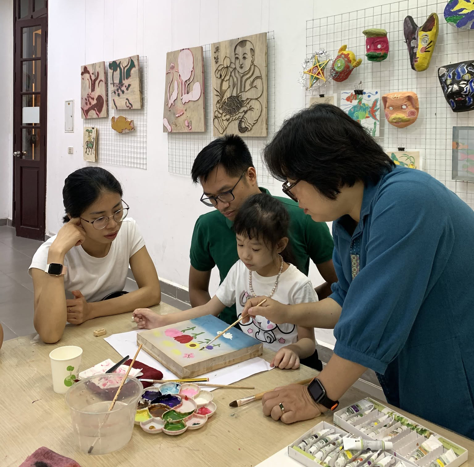 「絹絵3―やさしい色彩」 9月の週末に開催
