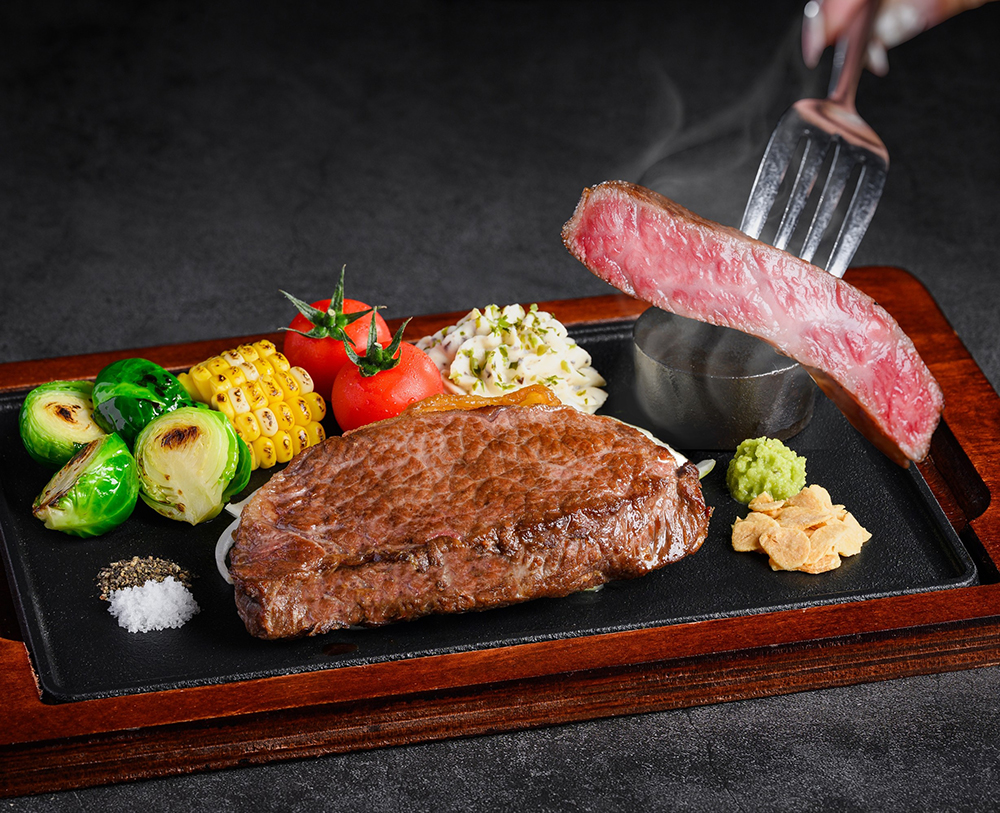 「花宴」鉄板焼きメニューが 9月末まで20％割引に