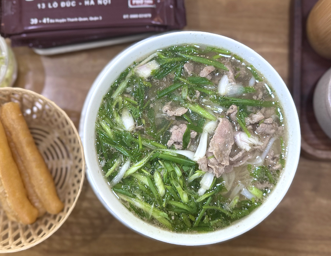 本場ハノイで受け継がれる味を ホーチミン市でも「フォーティン13ロードゥック／Pho Thin 13 Lo Duc」